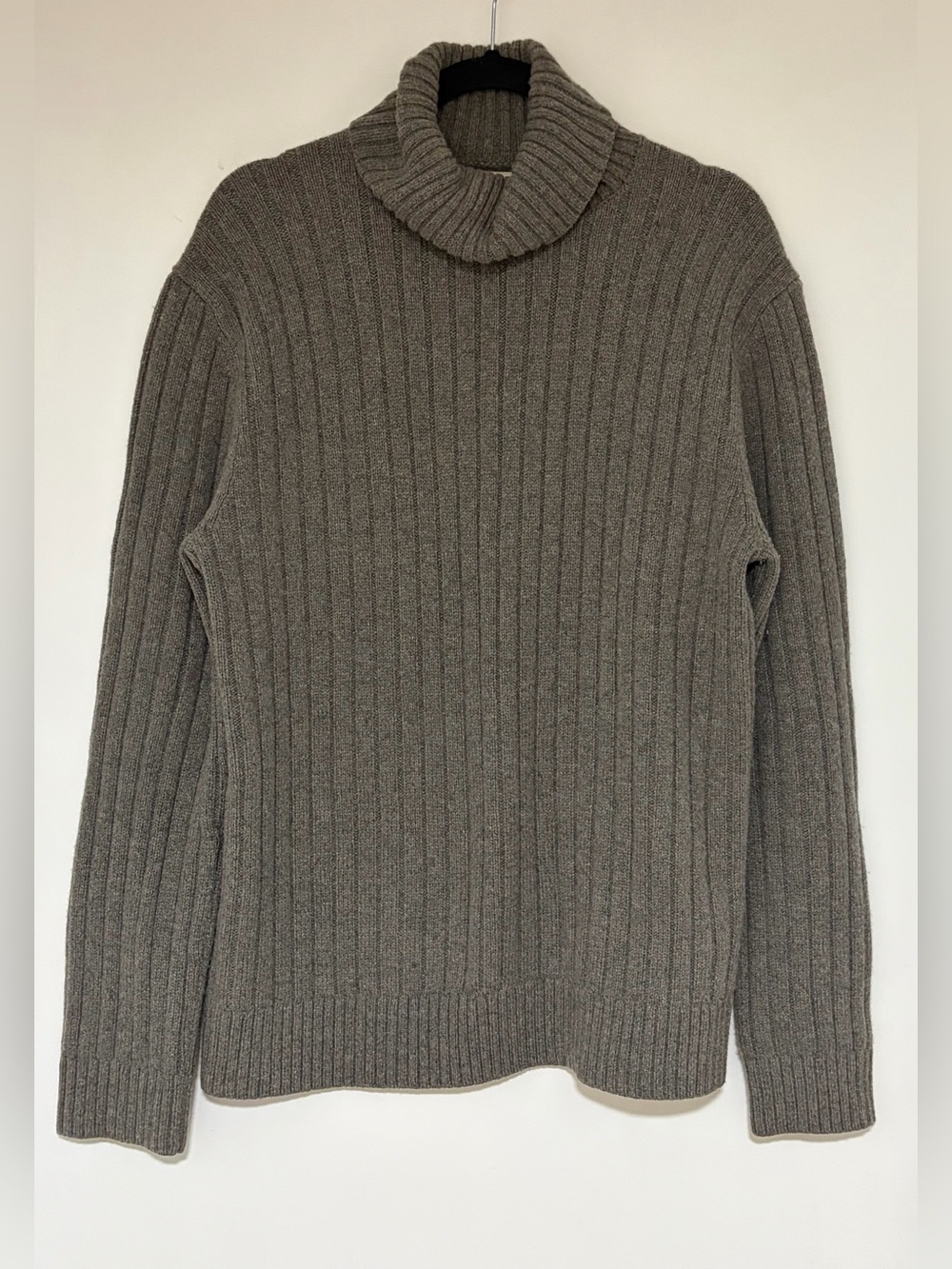 Banana Rebulic Men’s Heritage Collection Brown Gray Turtleneck Sweater Large